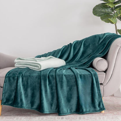 Berkshire S/2 60X70 Velvetsoft Plush Throws with Gift Boxes