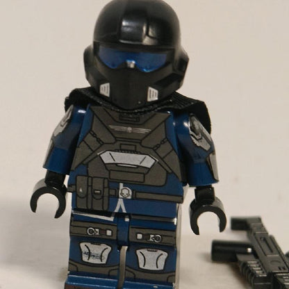 Helldiver Shock Trooper Building Block Figures with Cape, Helm and Accessory Ready to Spread Democracy!