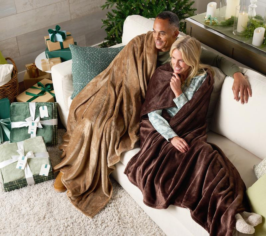 Berkshire S/2 60X70 Velvetsoft Plush Throws with Gift Boxes