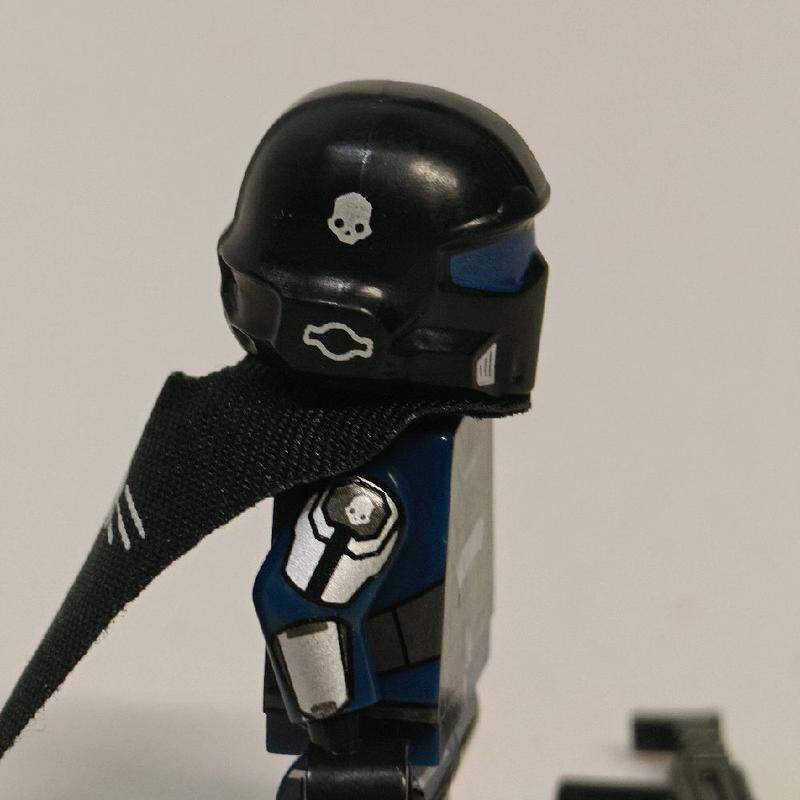 Helldiver Shock Trooper Building Block Figures with Cape, Helm and Accessory Ready to Spread Democracy!